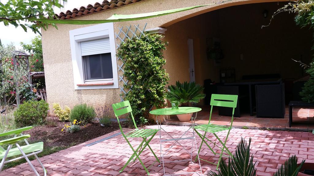 Petit Studio Au Calme Villa La Crau Ngoại thất bức ảnh